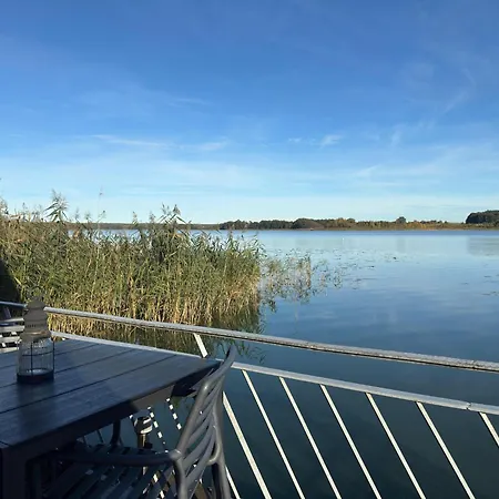 Bootshaus Direkt Am * Sternberg