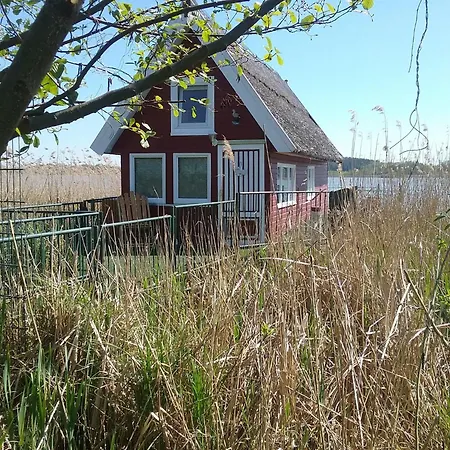 Bootshaus Direkt Am Sternberg